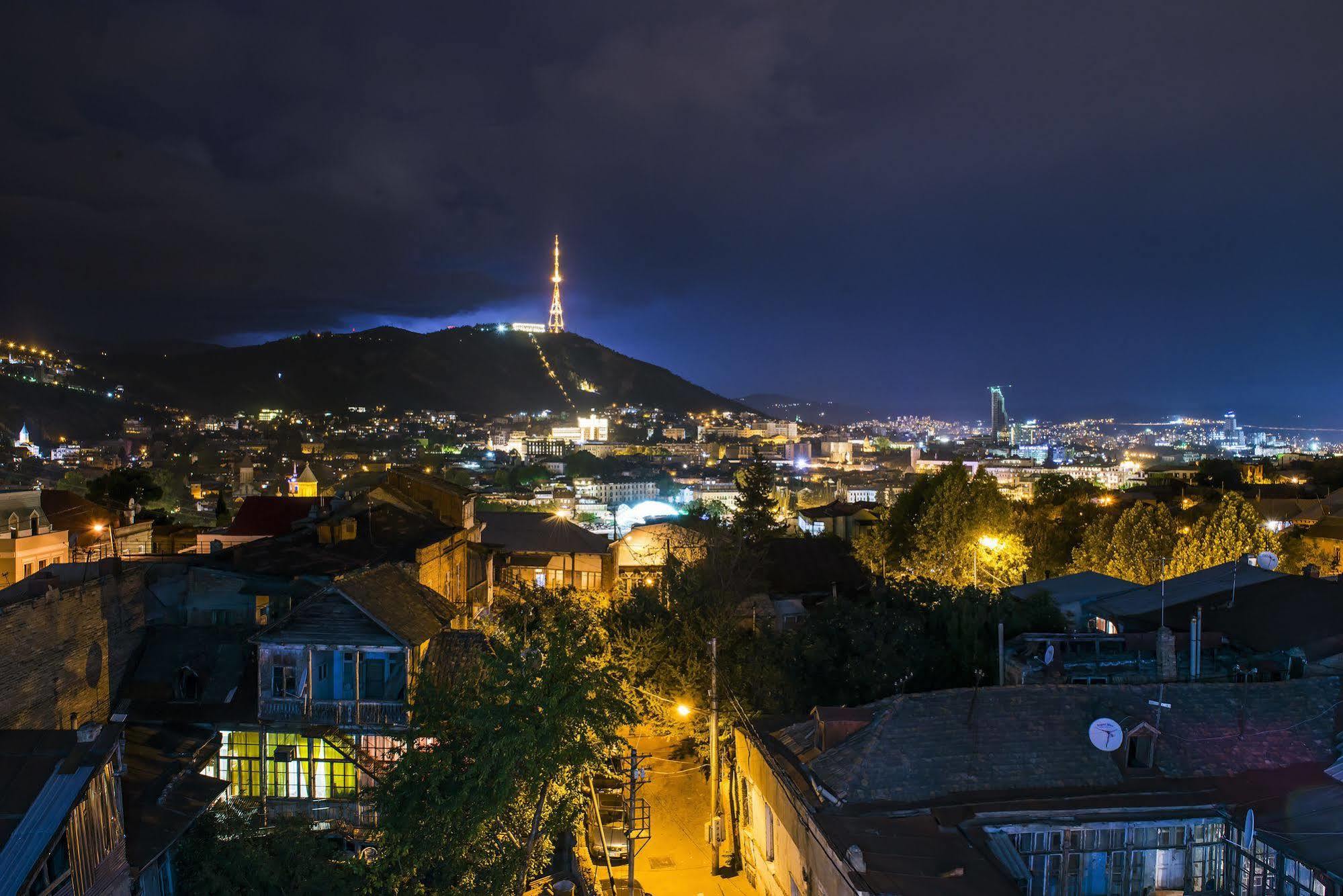 Otel Tbilisi Inn 4*